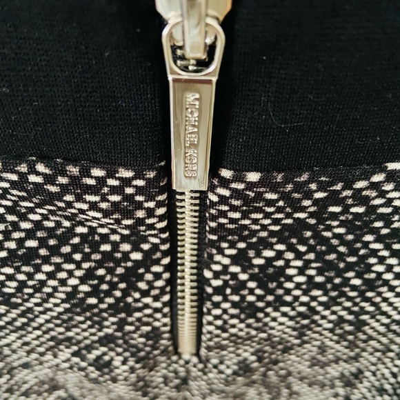 🤎Michael Kors animal print skirt - Picture 5 of 6